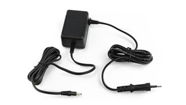 A0050: ALIMENTADOR CARGADOR DE BATERÍAS